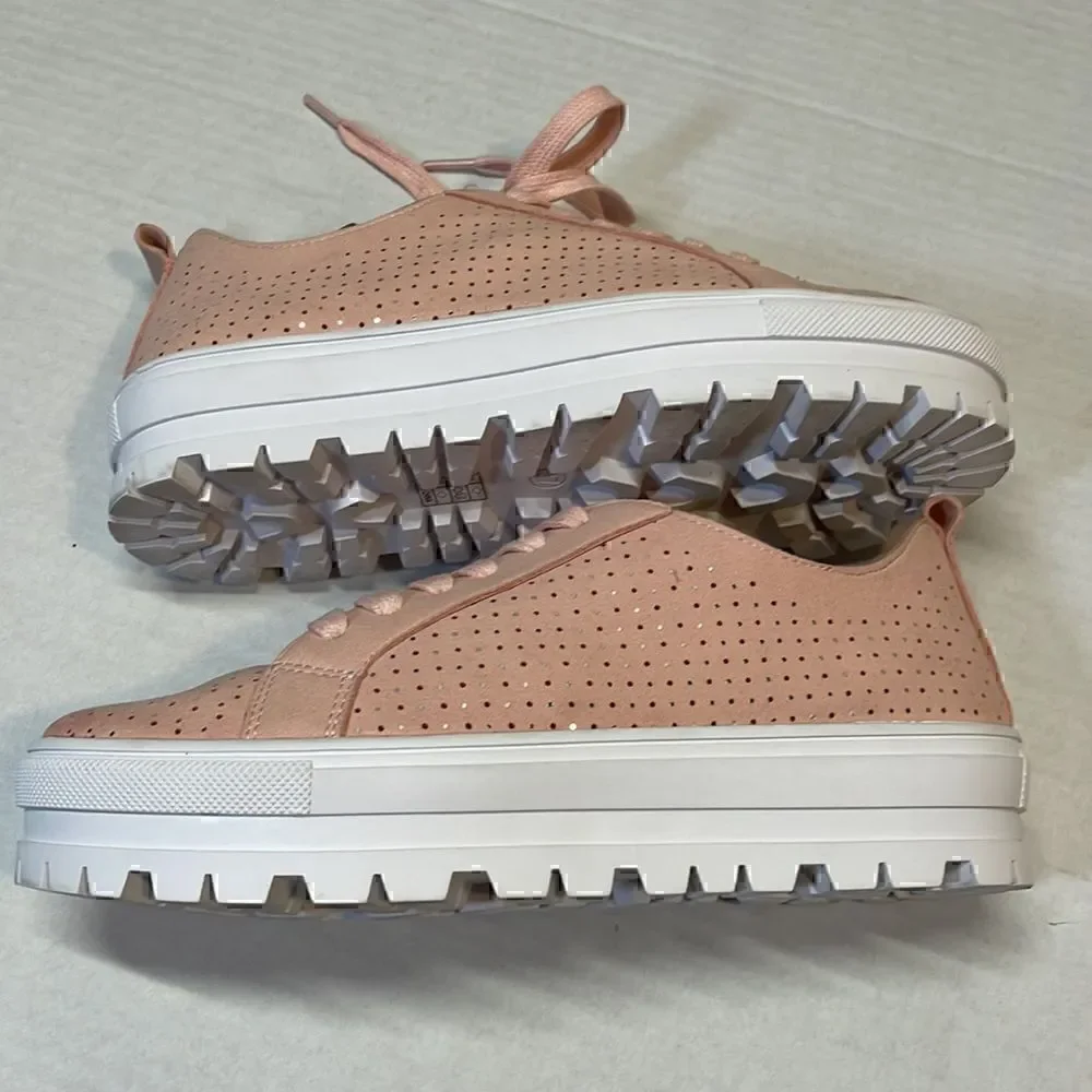Patrizia by Spring step women’s casual ties shoe. Pastel pink. Size 6